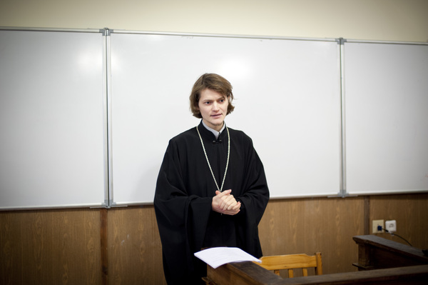 Выступление священника Александра Зиновкина
