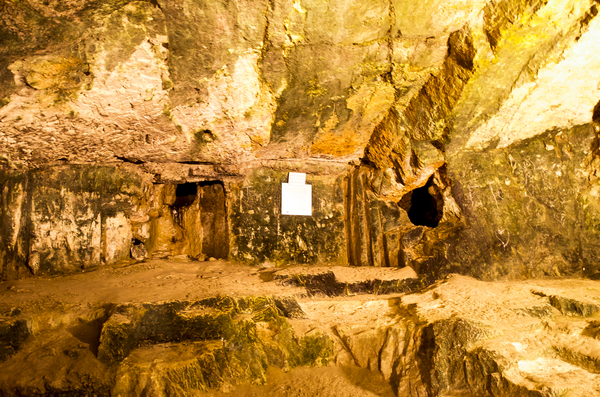 Пещера Езекии